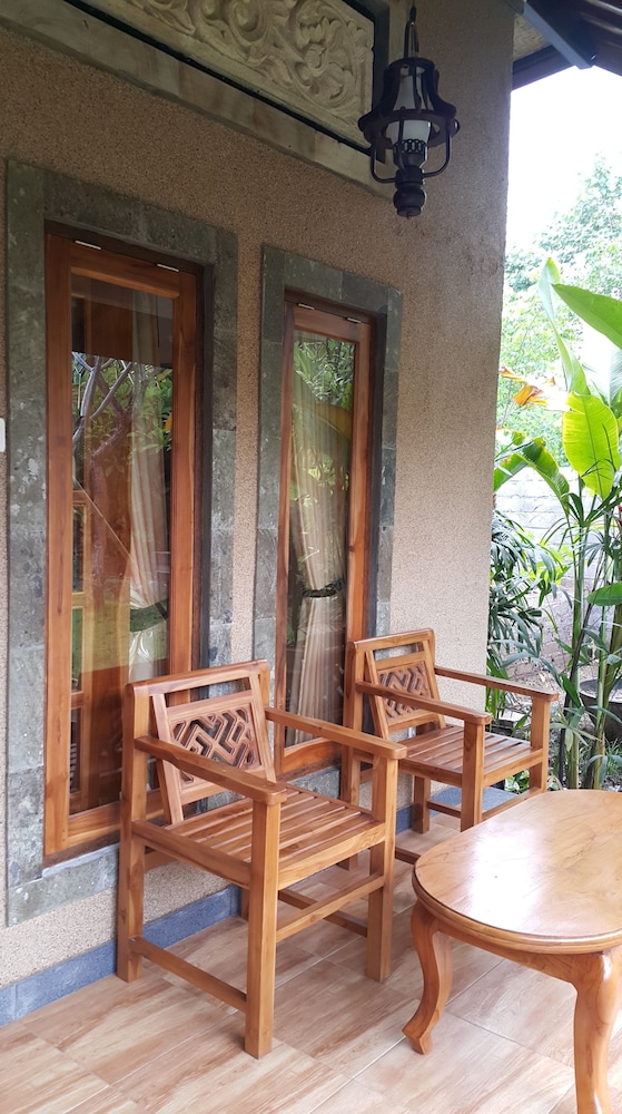 Trijaya Guest House 50/72