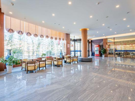 Gem Anqing Wangjiang County Central Mall Fengqi Road Hotel 25/58