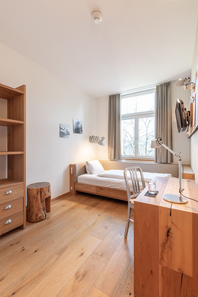 Hotel Alpenblick 52/69