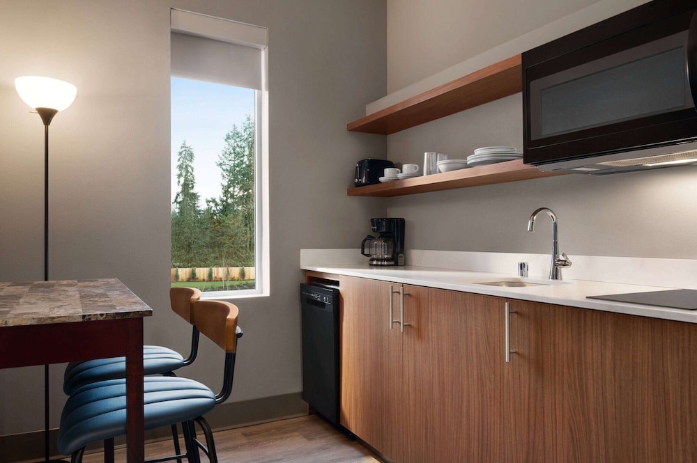 La Quinta Inn & Suites By Wyndham Marysville 11/57