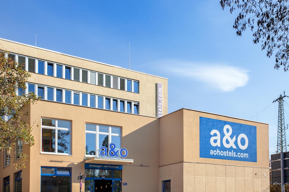 A&O Aachen Hauptbahnhof Hotel 2/83