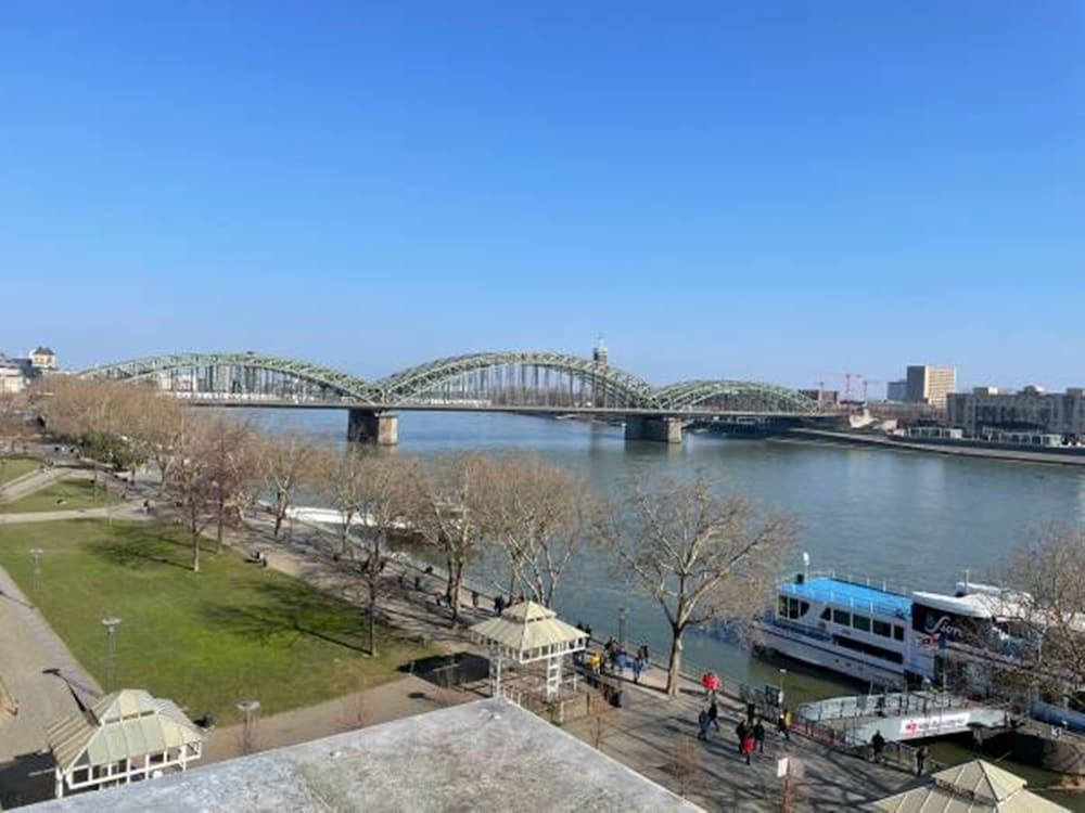 Rhein Hotel St.Martin 42/50