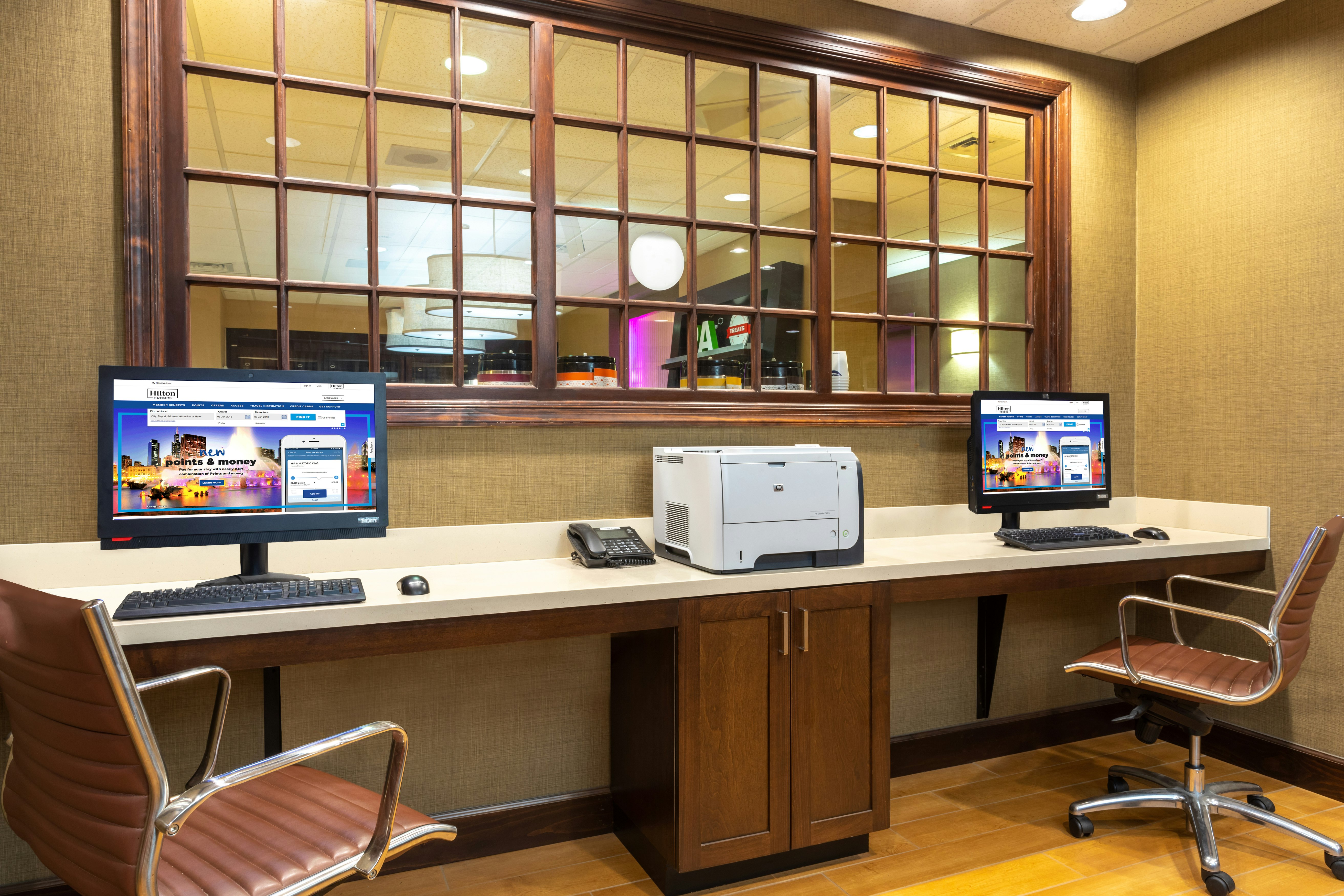 HAMPTON INN BEDFORD 43/52