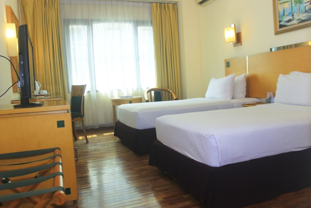 Mega Anggrek Hotel and Convention 20/57