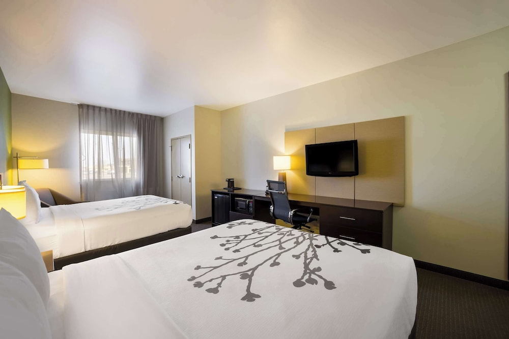 Sleep Inn & Suites Colby 7/38