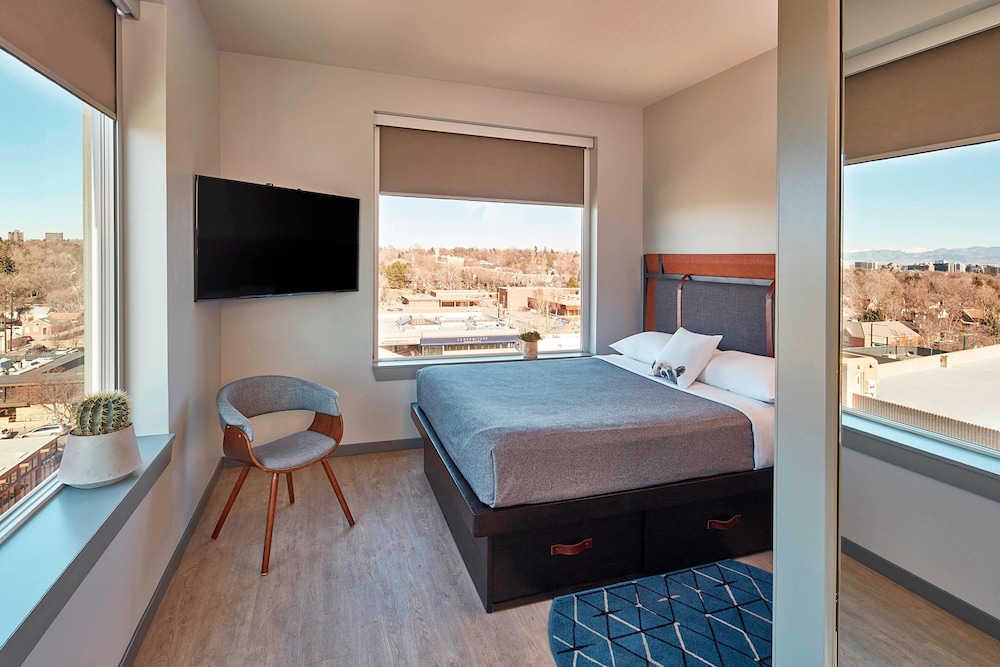 Moxy By Marriott Denver Cherry Creek 7/53
