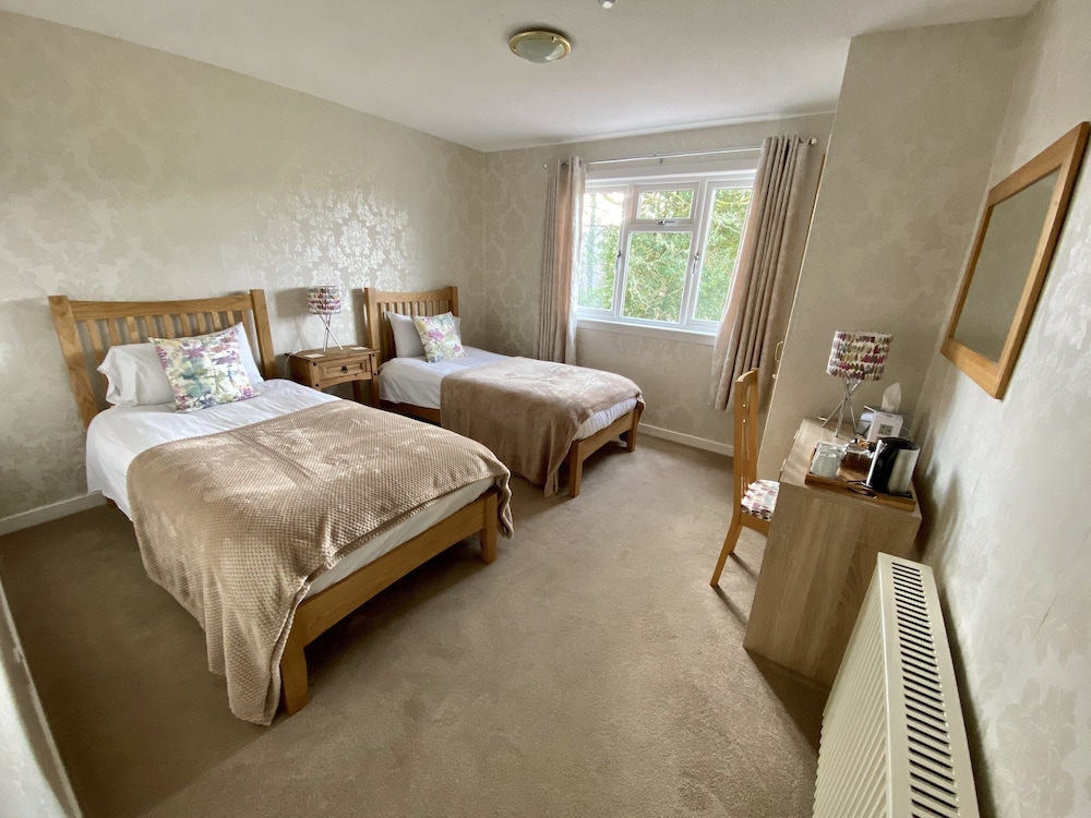 Coire Glas Guest House 6/28