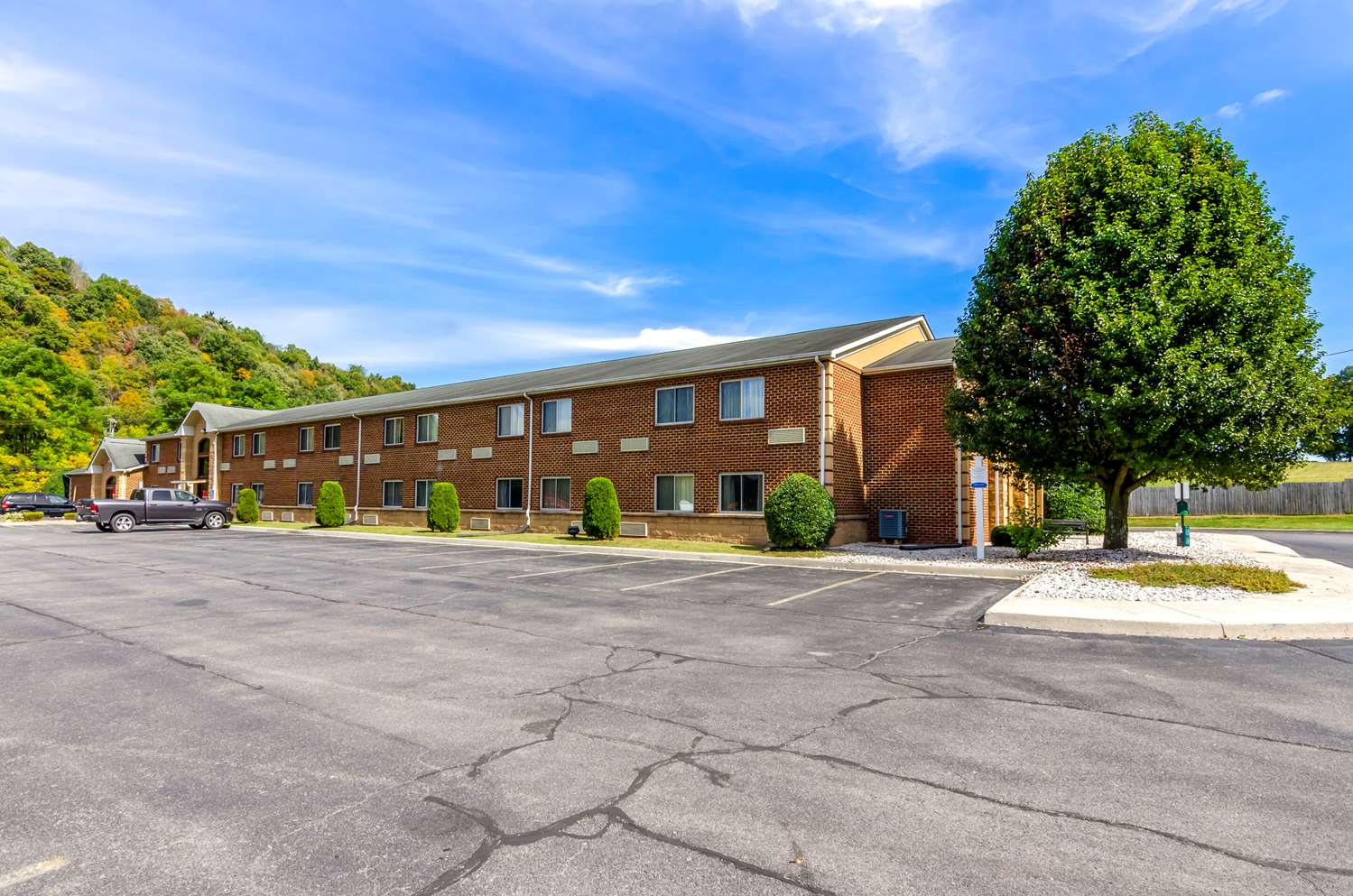 Comfort Inn Atkins 33/37