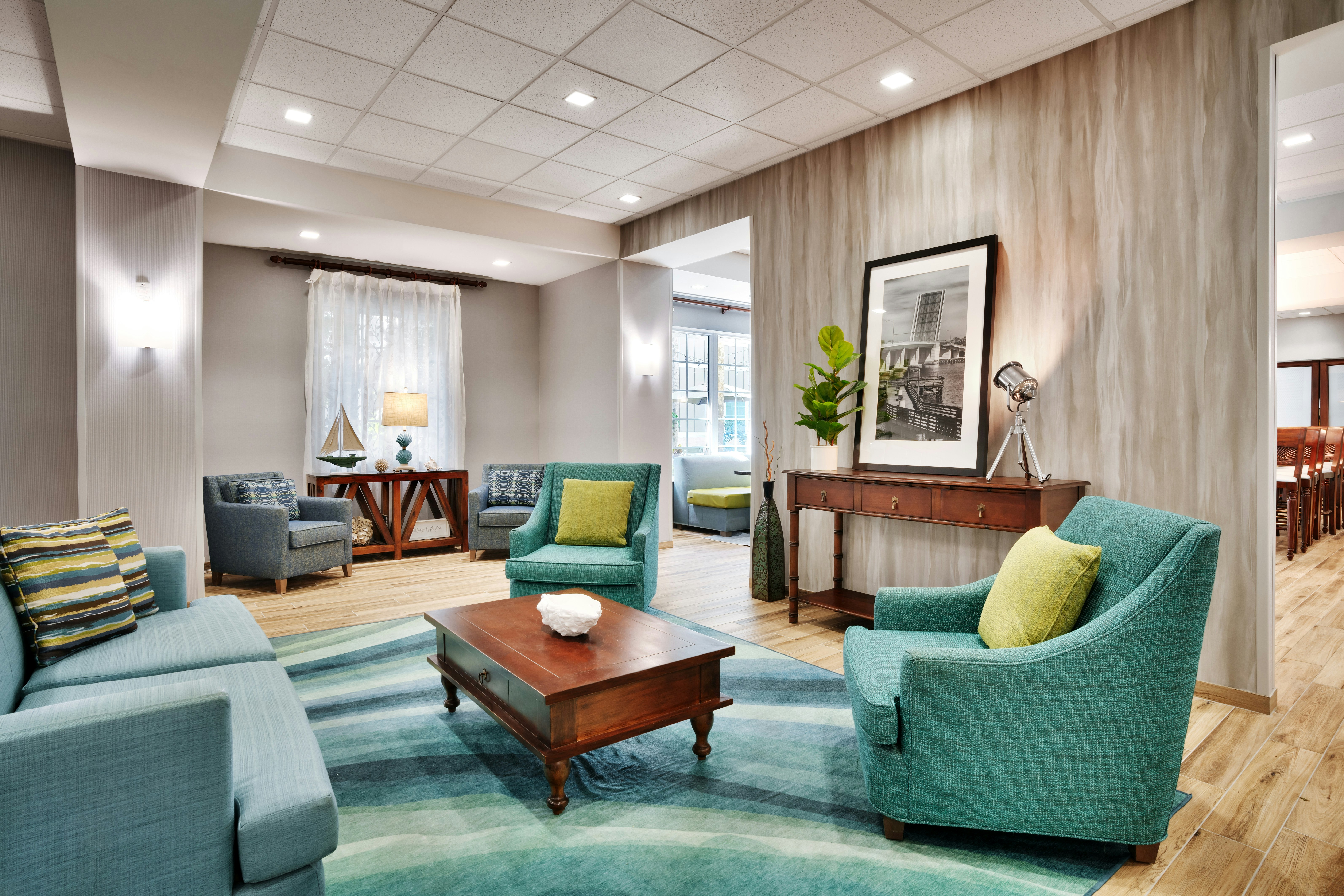 Hampton Inn New Smyrna Beach 38/75