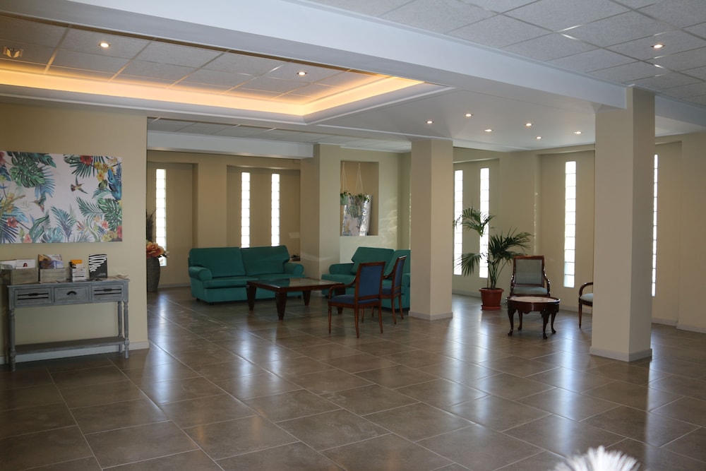 Te Mana Hotel 23/38