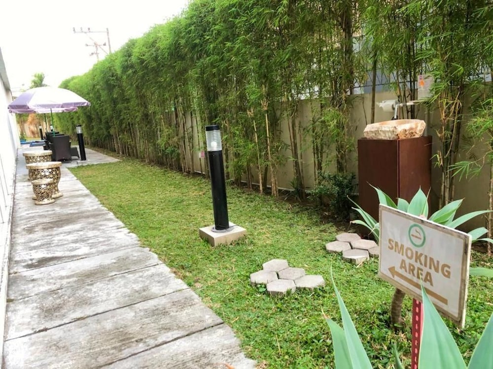 Grand Orchid Hotel 18/19