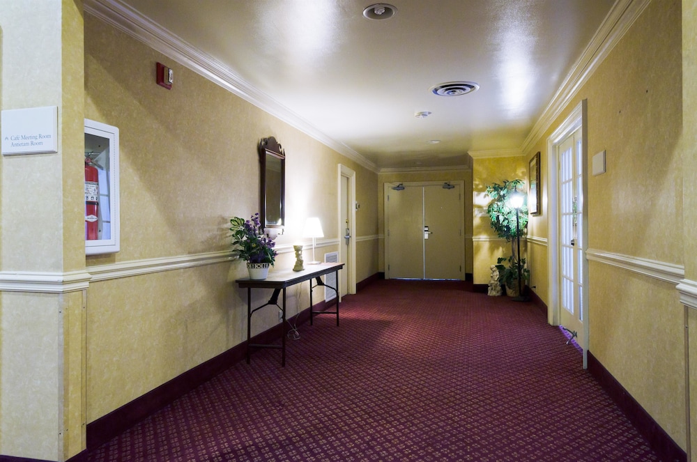 Motel6 Frederick, MD - Fort Detrick 34/47