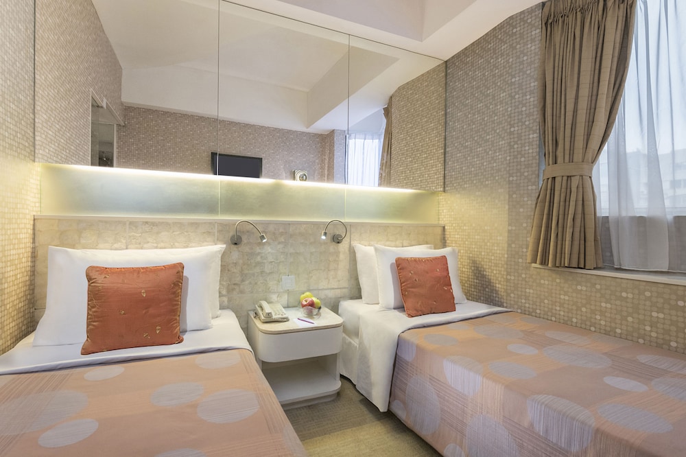 Silka Seaview Hotel 16/34