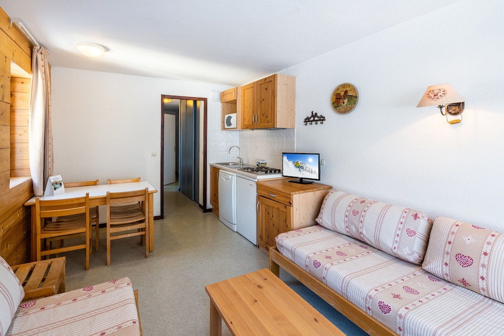Residence Vacanceole Le Grand Morillon 39/51