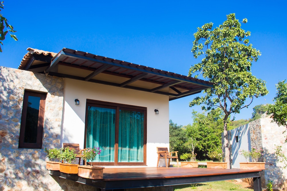 Mela Garden Retreat Cottage 4/75