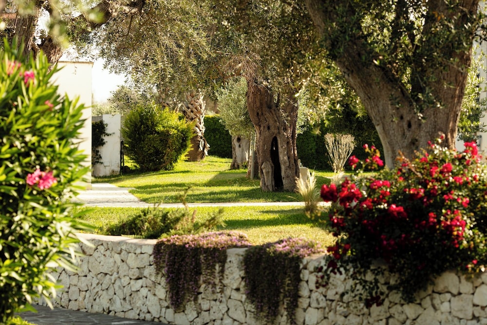 Hotel Resort Mulino A Vento 45/50