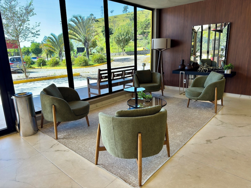 HOTEL GRAAL INN MAIRIPORA 18/36