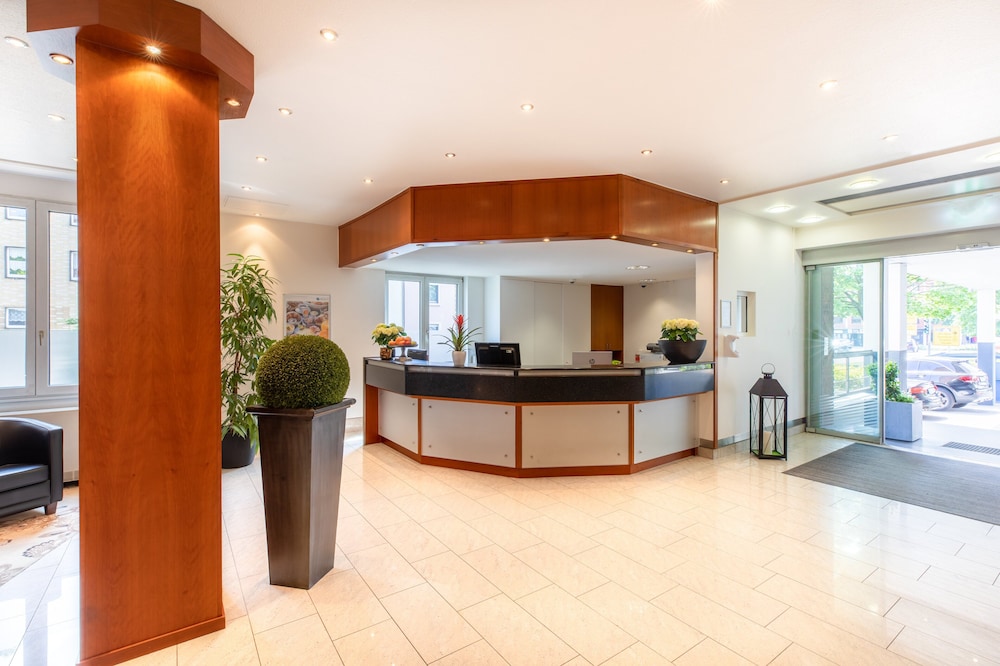 Holiday Inn - The Niu, Stream Monchengladbach 7/71