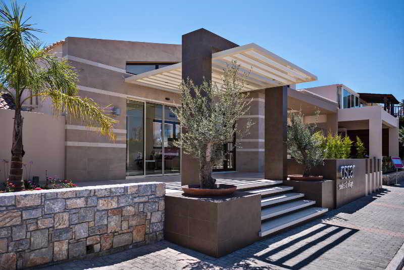 Oscar Suites and Village 8/46