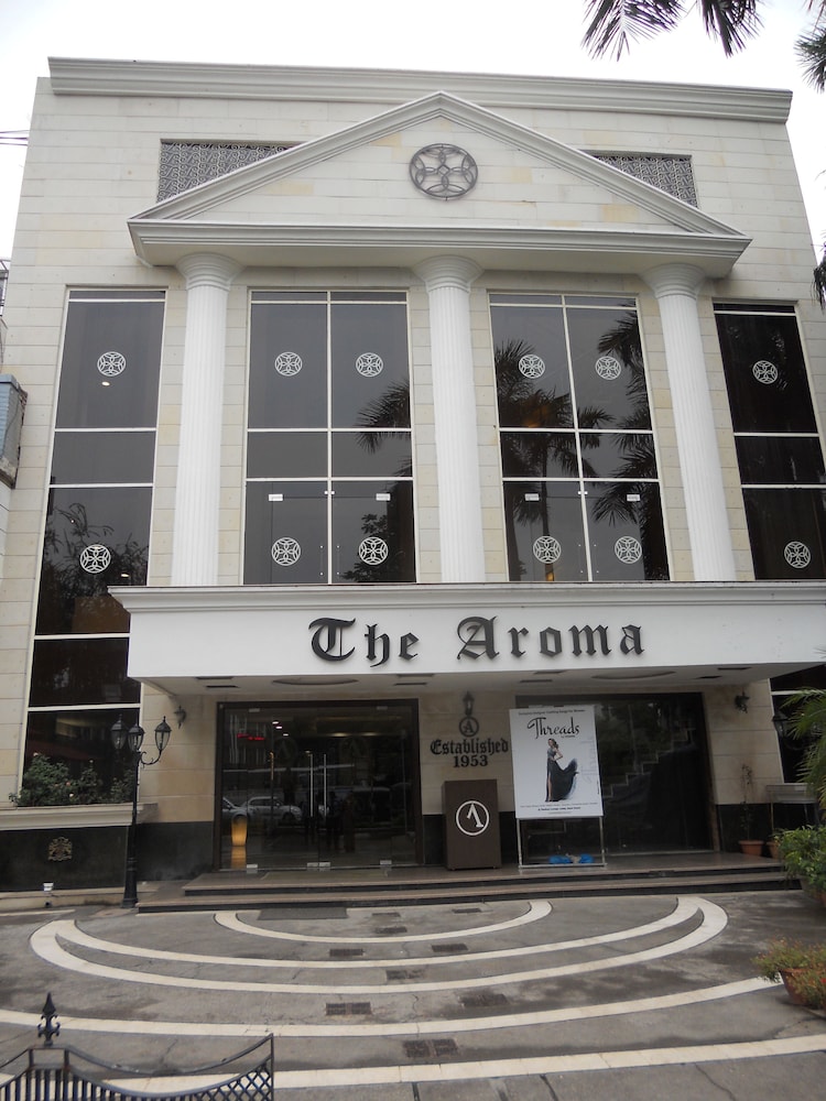 HOTEL AROMA COMPLEX 1/22