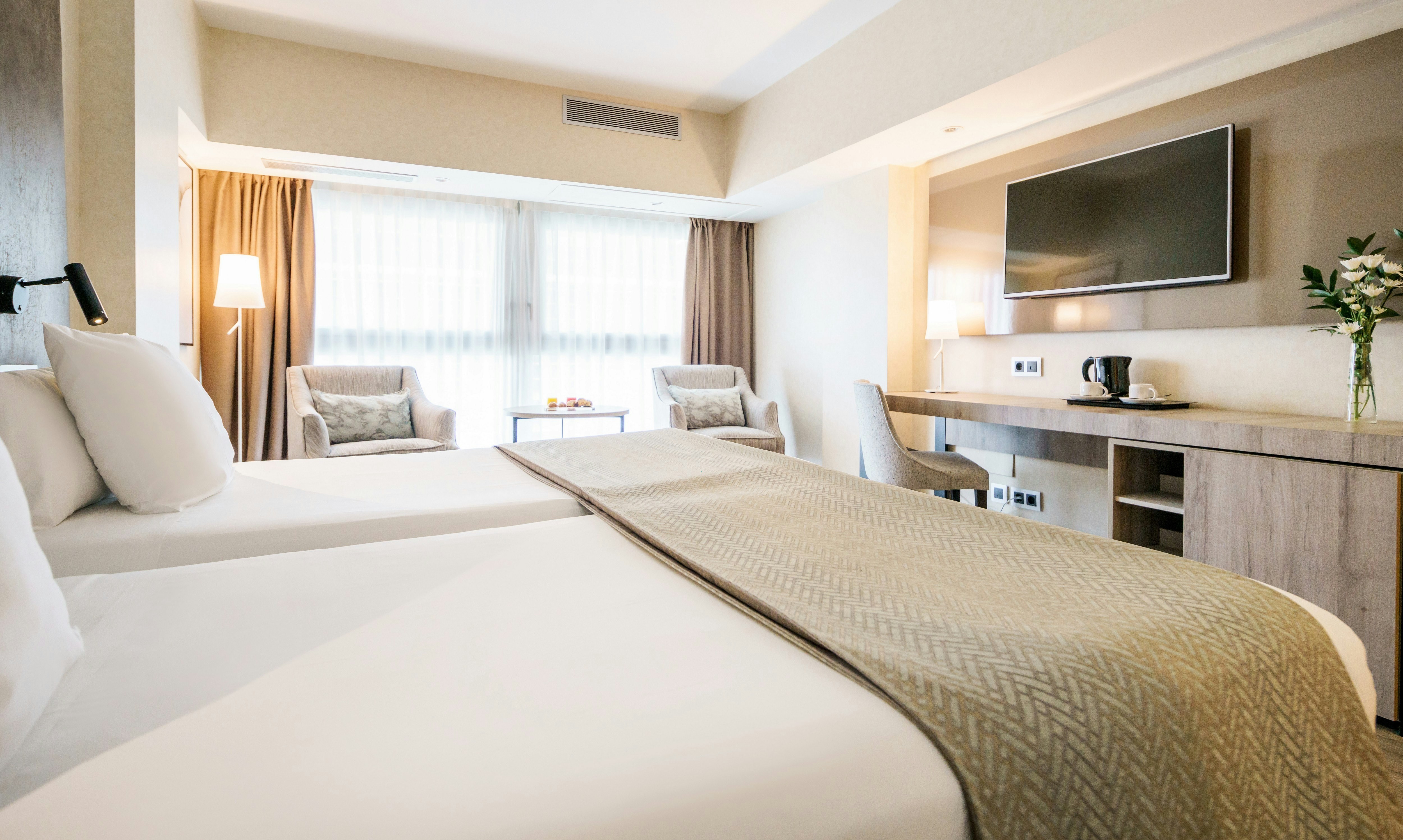 Room, Twin Beds
