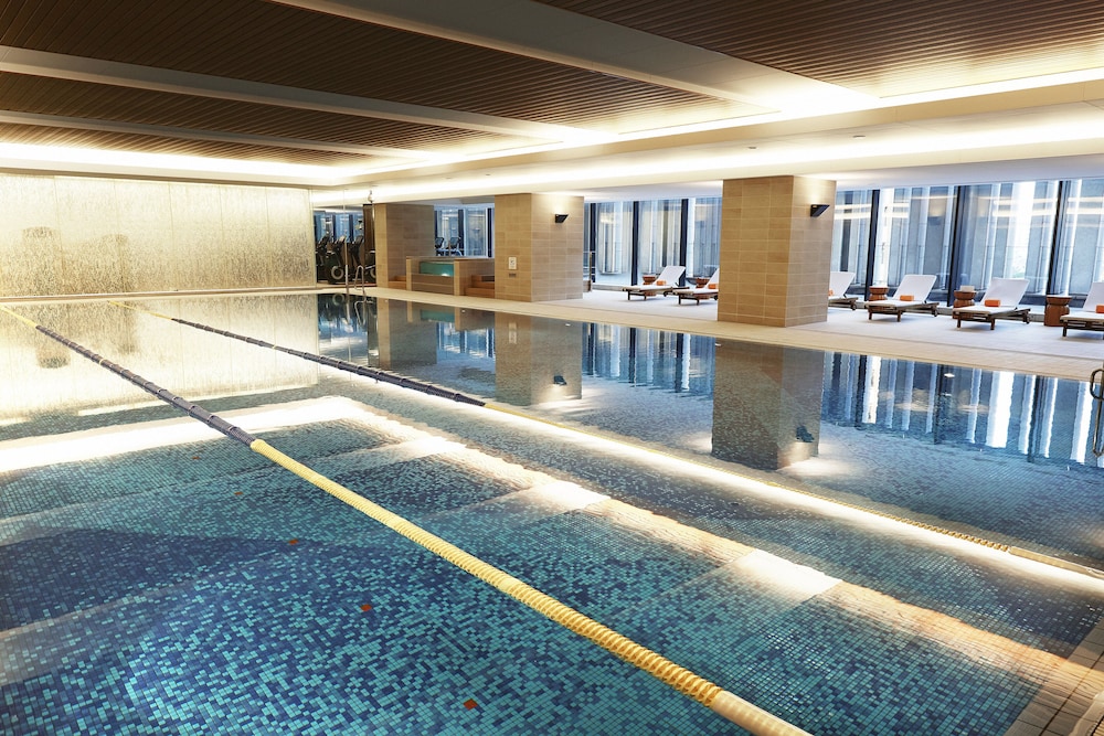 Swimming pool-spa