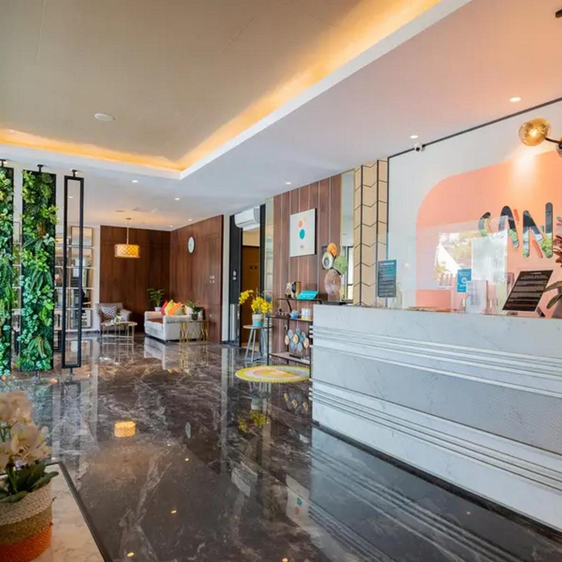 Sans Hotel Box Mansion Surabaya 12/65