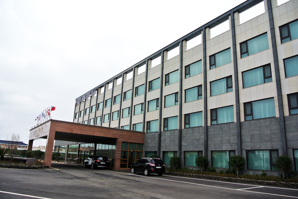 Jeju Noblesse Tourist Hotel 3/31