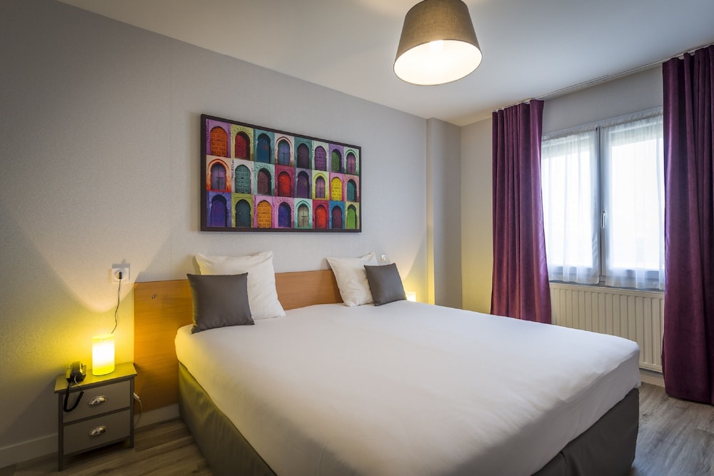 Hotel the Originals Saumur Ouest La Saulaie 22/63