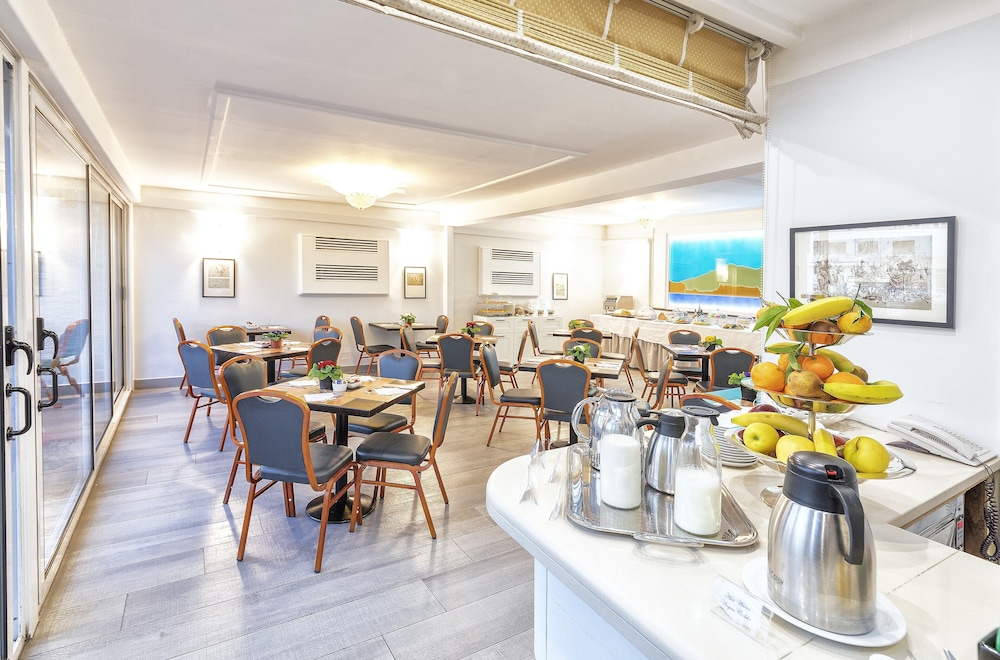 Hotel Palazzo Turchini 63/77