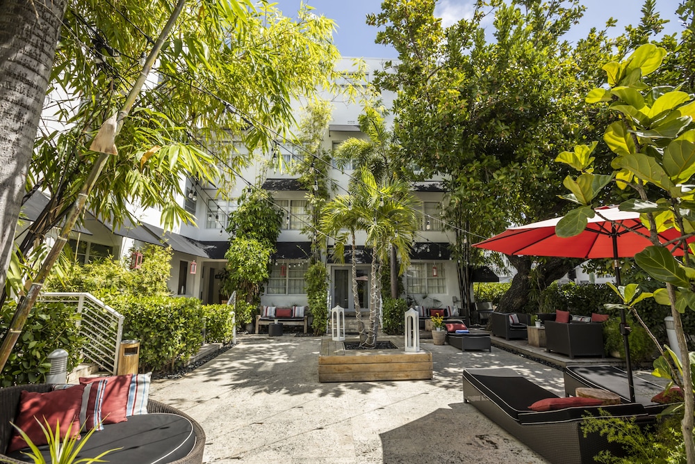 Metropole Suites South Beach 7/77
