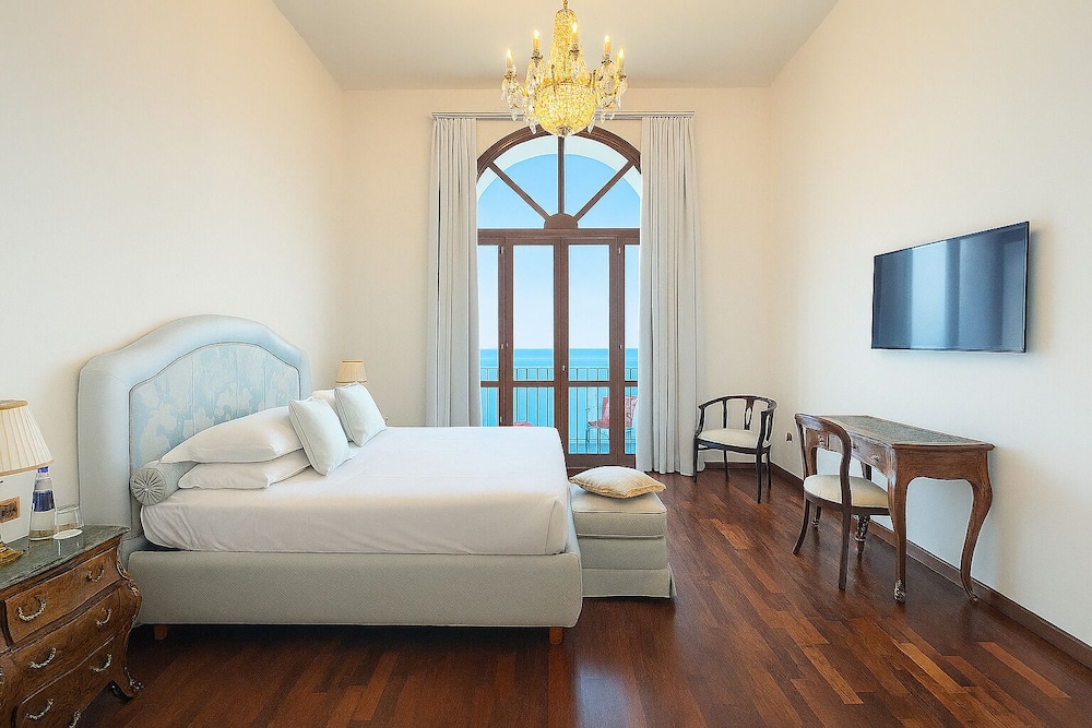 SIGNATURE, SUITE, SEA VIEW