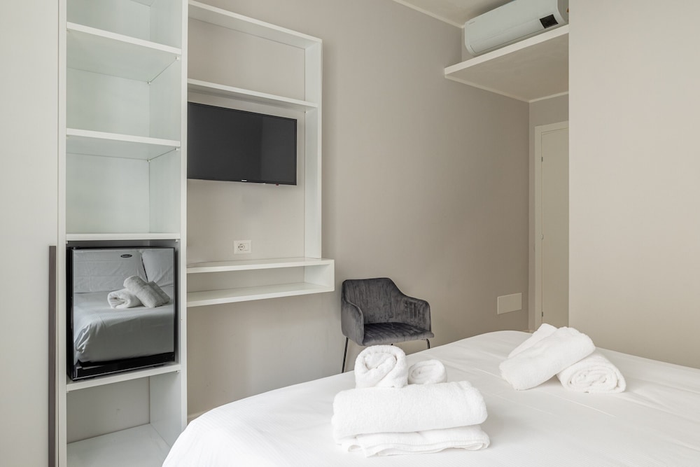 غرفة قياسية بسرير كوين، Belli Suites Vatican Rome Guest House 5/8