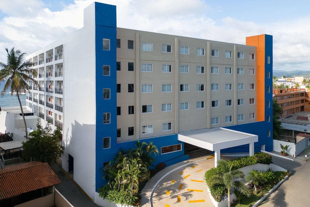 Decameron La Marina Guayabitos Ramada All Inclusive Resort 2/50
