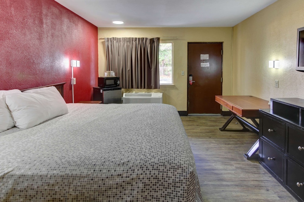 Econo Lodge Town Center 10/32