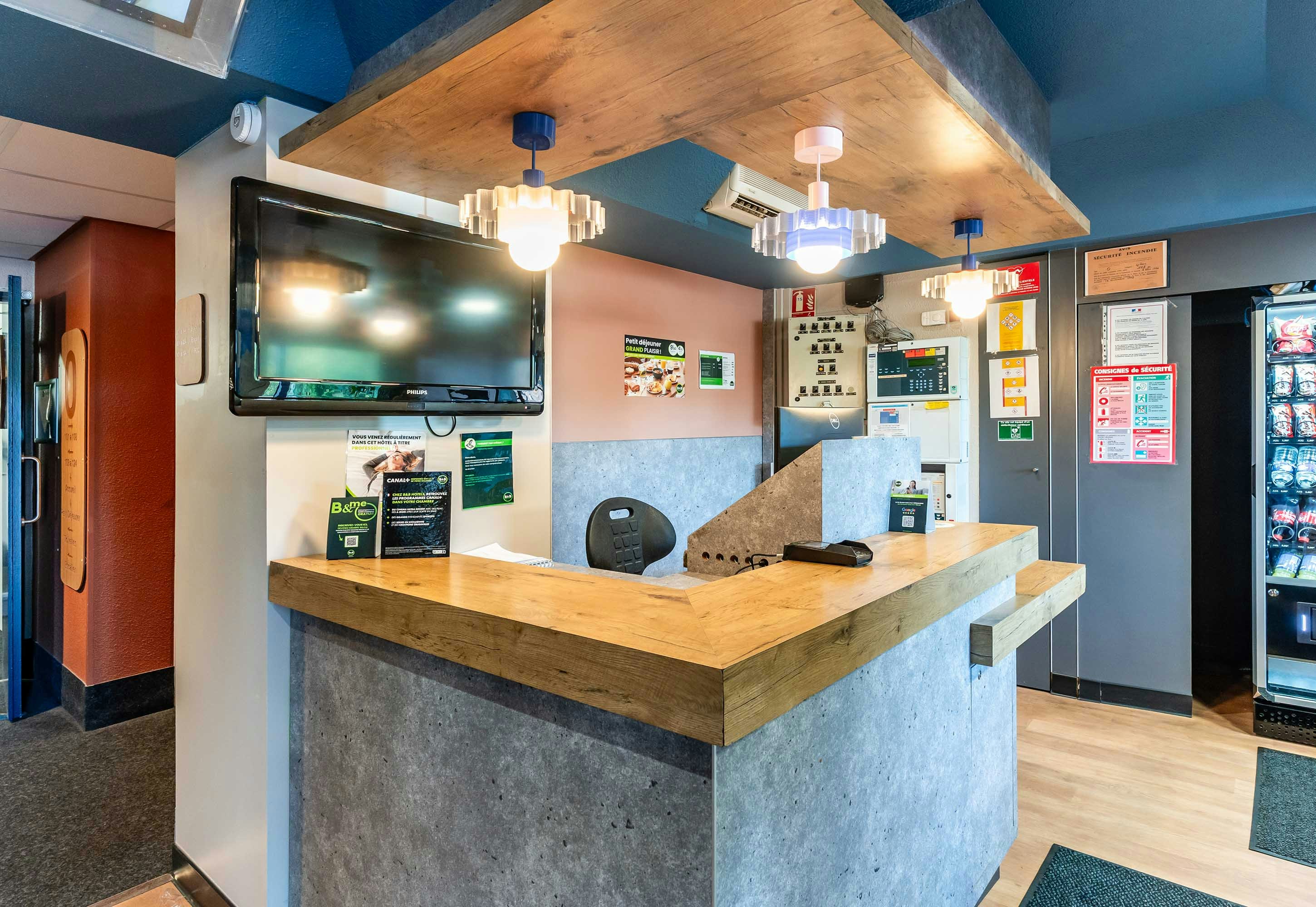 Lobby at B&B Hotel Thionville Yutz A31, YUTZ