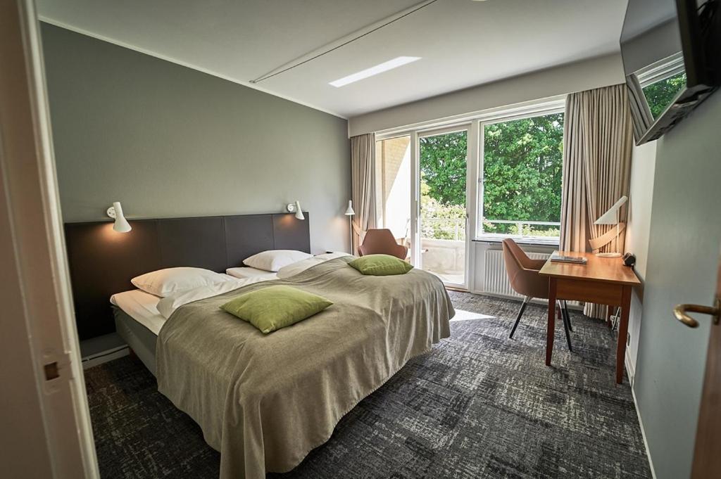 غرفة بسريرين منفصلين، Gl. Skovridergaard Hotel and Conference Center 6/10