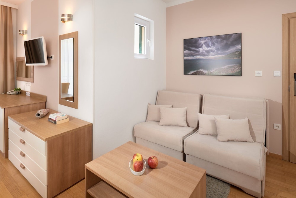 Hotel Fortuna 24/50