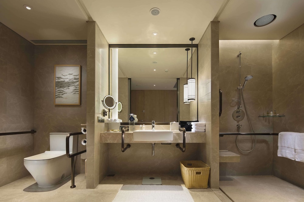 Hilton Shenzhen Shekou Nanhai 17/89