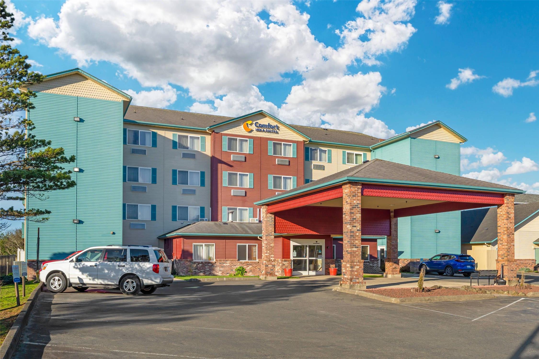 Comfort Inn and Suites Ocean Shores 33/34
