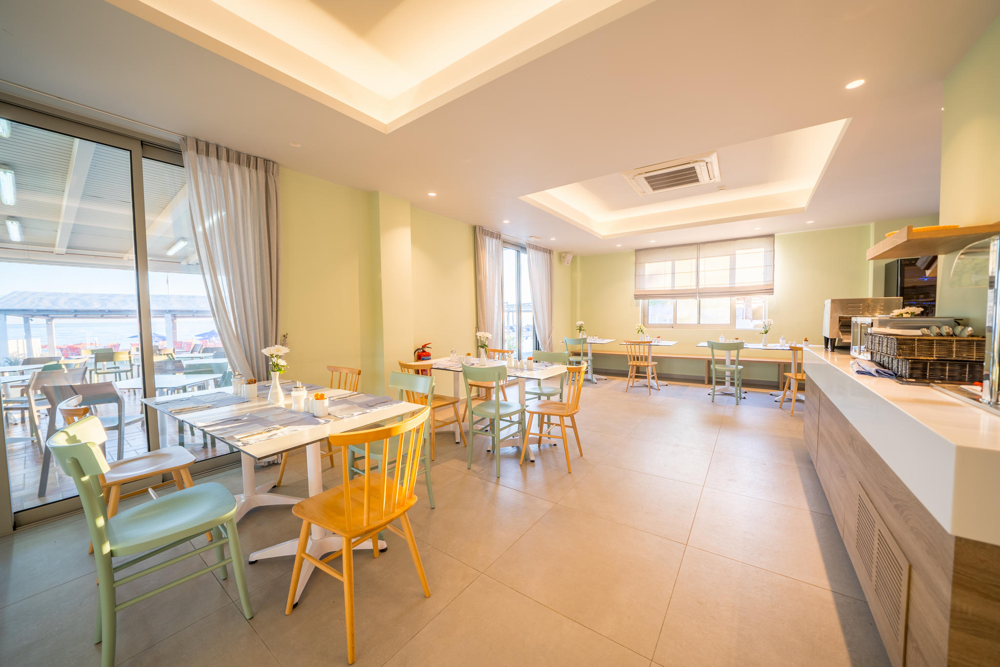 Adele Beach Hotel 48/71
