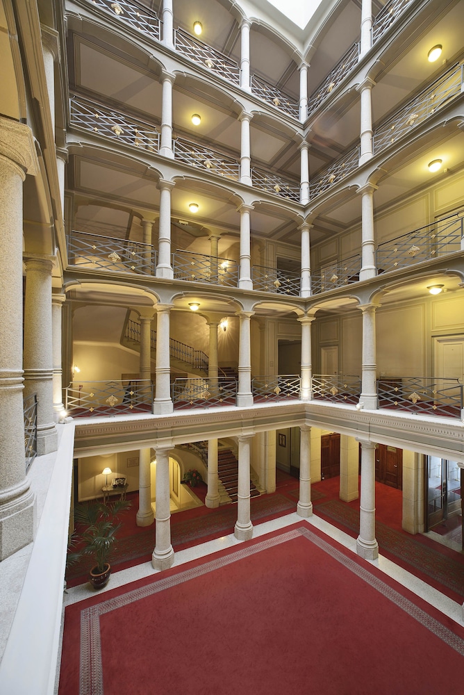 Grand Hotel Majestic 16/83