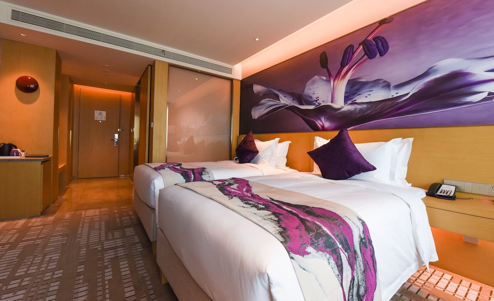Novotel Zhengzhou Airport 13/68