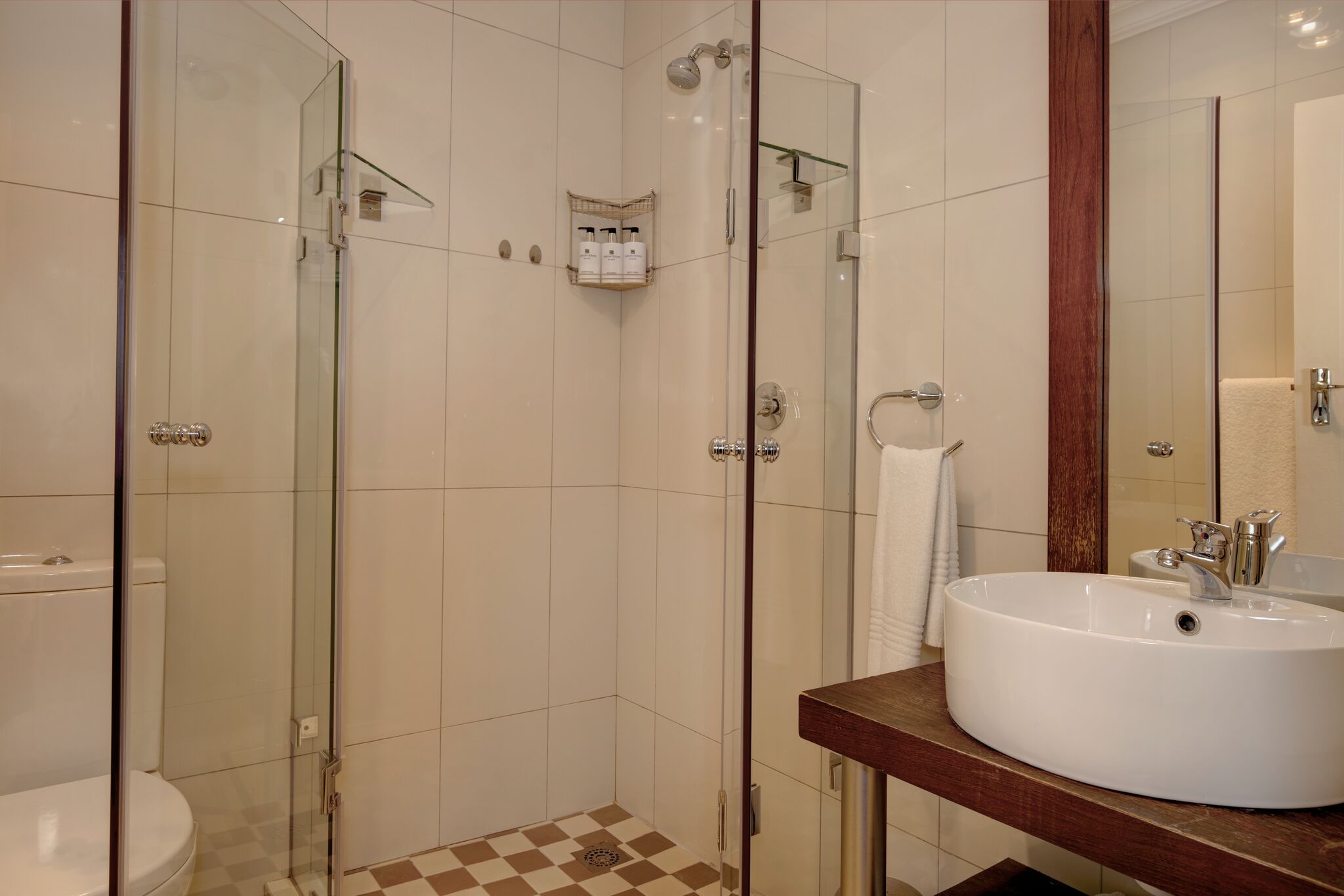 African Oceans Manor Guest House 48/50