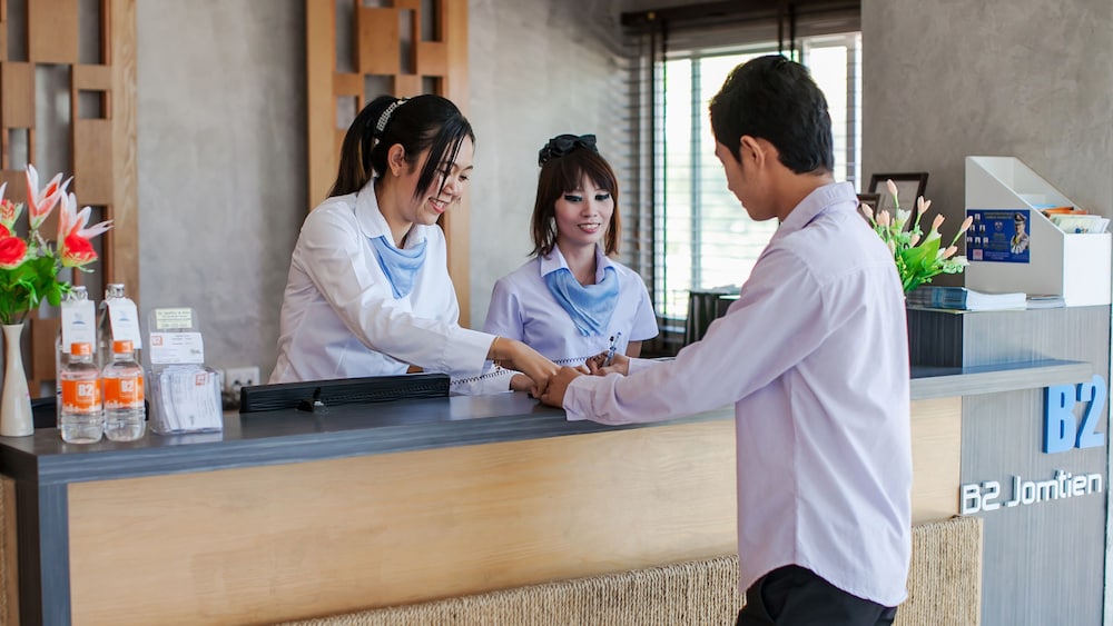 B2 Jomtien Pattaya Boutique Budget Hotel 10/60