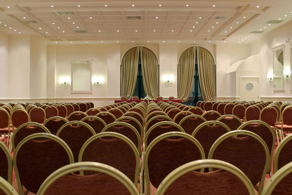 Volos Palace 61/66
