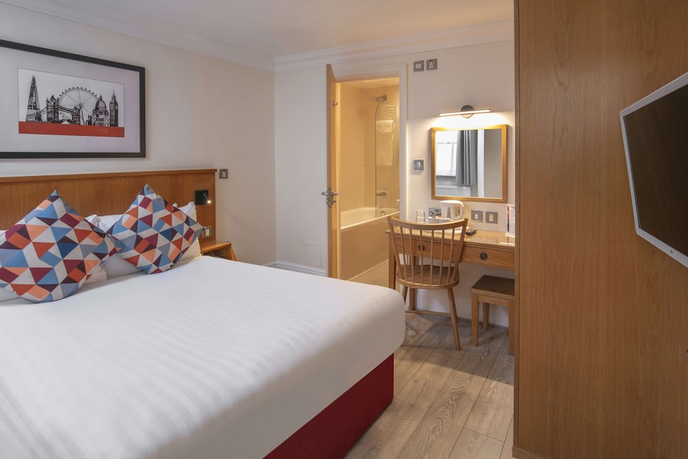 STANDARD, DOUBLE BED