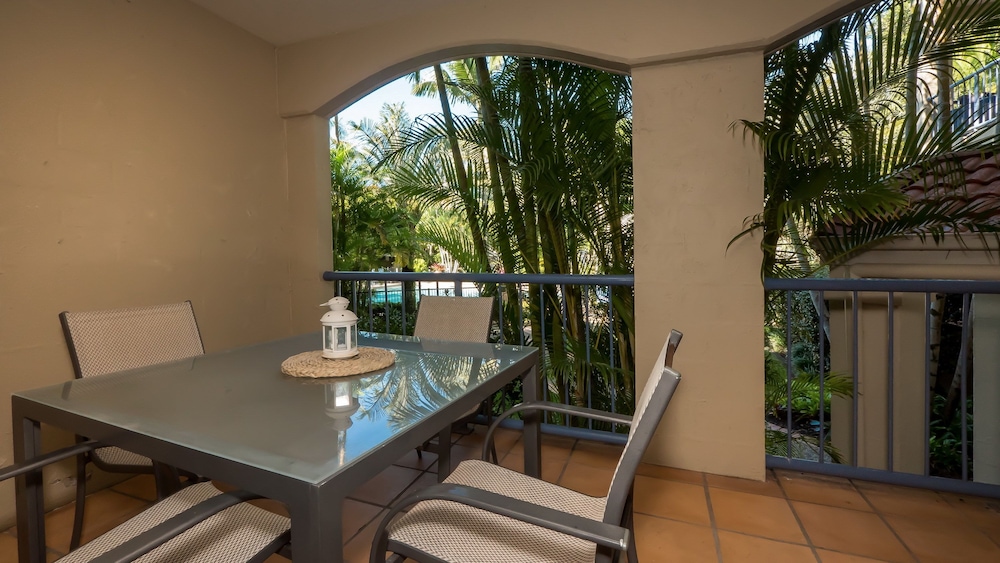 SANCTUARY LAKE APARTMENTS 24/58