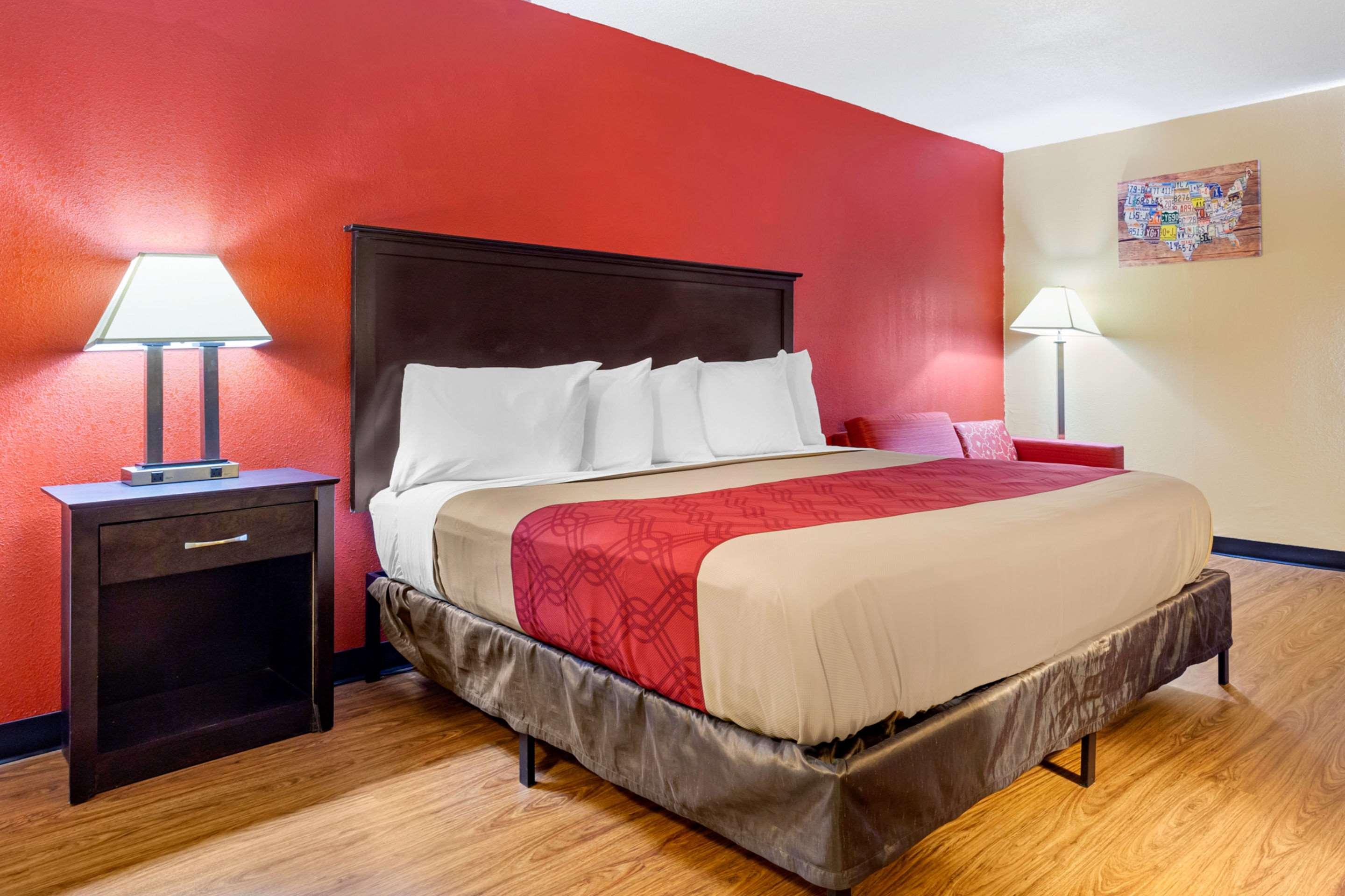 Upgrade, King Bed
