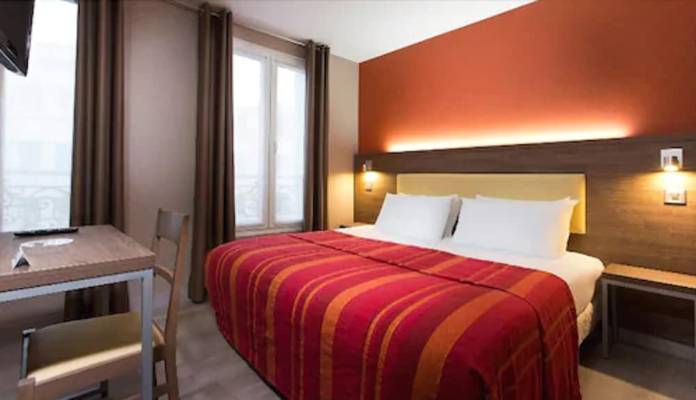 Hotel Des Pavillons 3/19